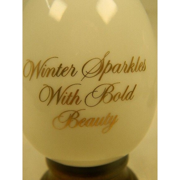 Set of Vintage Collectible Avon Four Seasons Porcelain Eggs 1984 w/ wooden stand - Picture 11 of 13